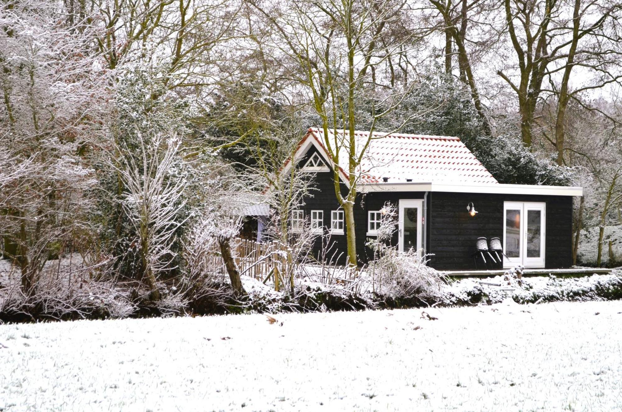 Prive In Een Bosrijke Omgeving Welkom Bij Gastenverblijf Het Ontsnapte Schaap In Jubbega Exterior photo